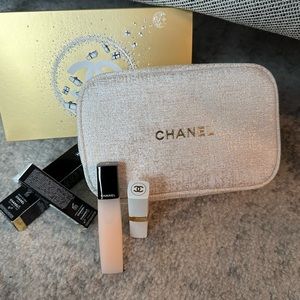 Chanel 2023 beauty holiday set on the go moisturizer set
